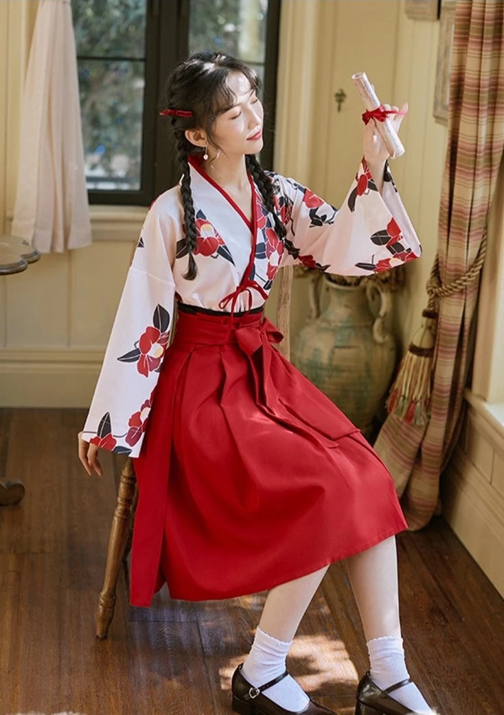 Women Modern Daily Hanfu Top & Short Skirt Black/Red Camellia Print  | HANFUBAO