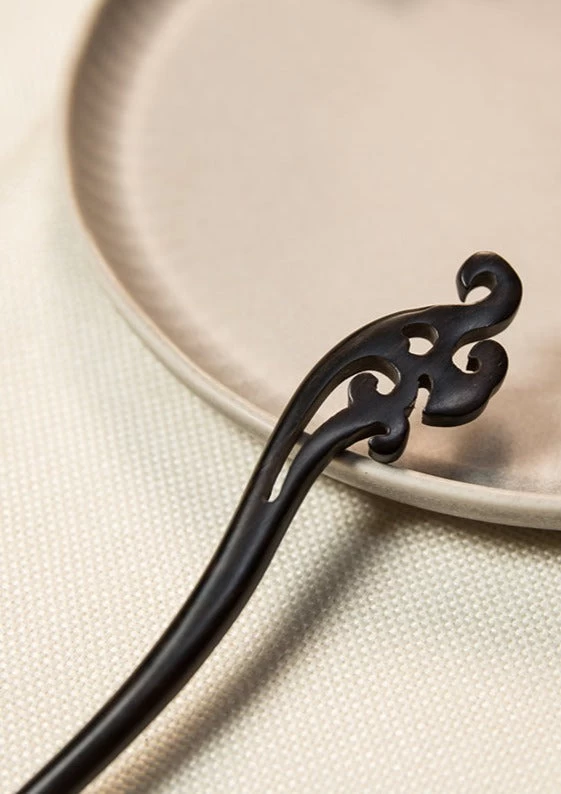 Personalized Sandalwood Hairpin Cloud Pattern for Hanfu Daily Wear | HANFUBAO