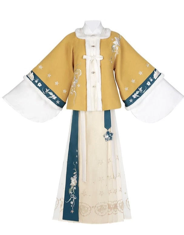 Women Ming Dynasty Winter Hanfu 3-Piece Set Skirt & Cardigan Plus Size | HANFUBAO