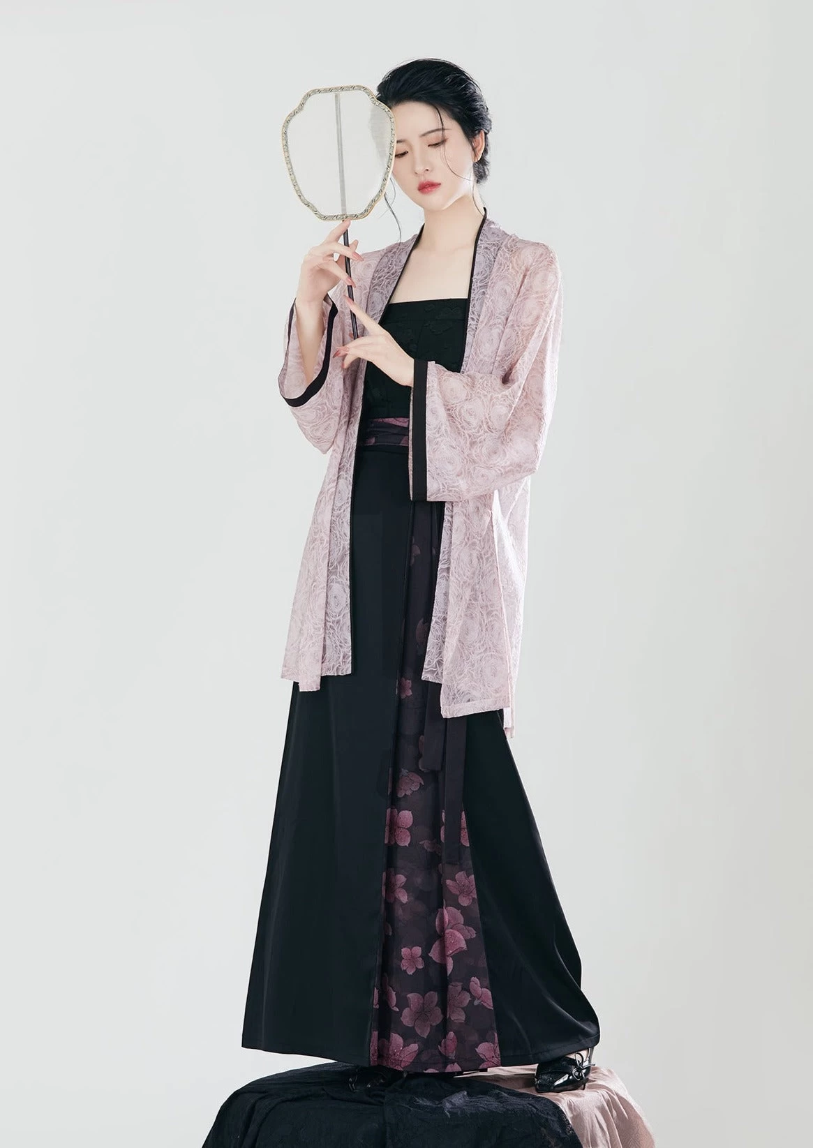Women's Modern Black Daily Hanfu 3-Piece Set| HANFUBAO