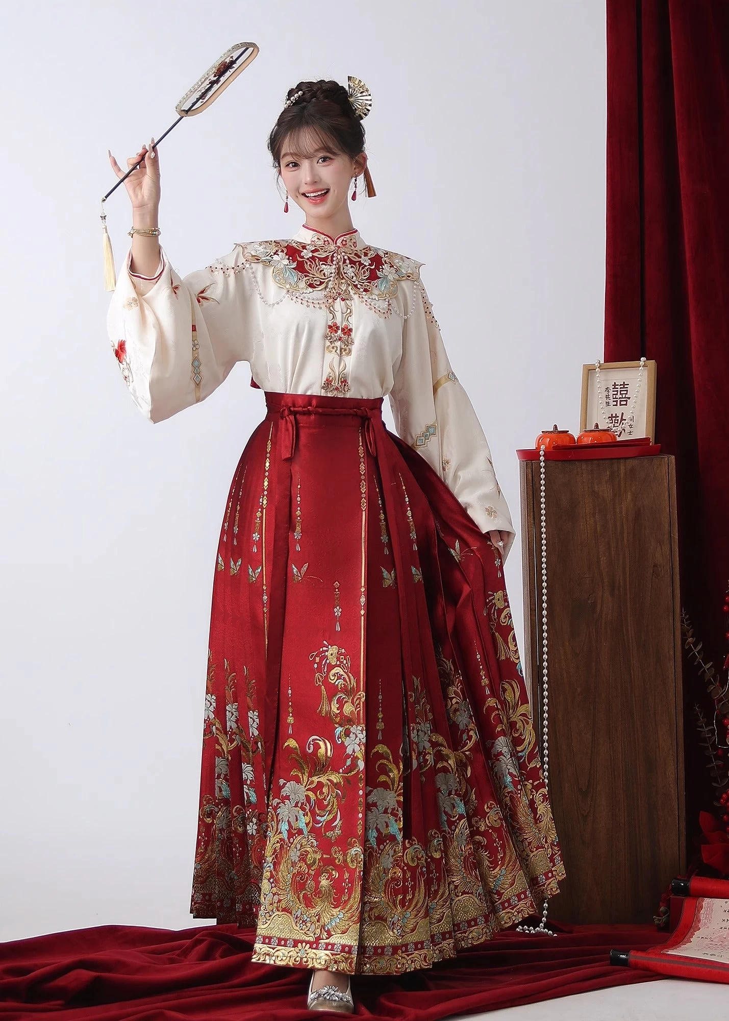 Women Modern Hanfu Wedding Set  Red Phoenix Embroidery Plus Size | HANFUBAO