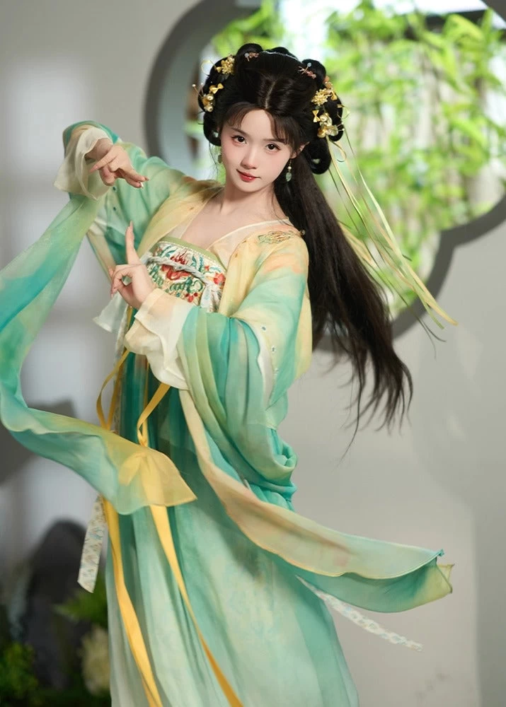 Women Modern Hanfu Set  Floral Embroidery| HANFUBAO