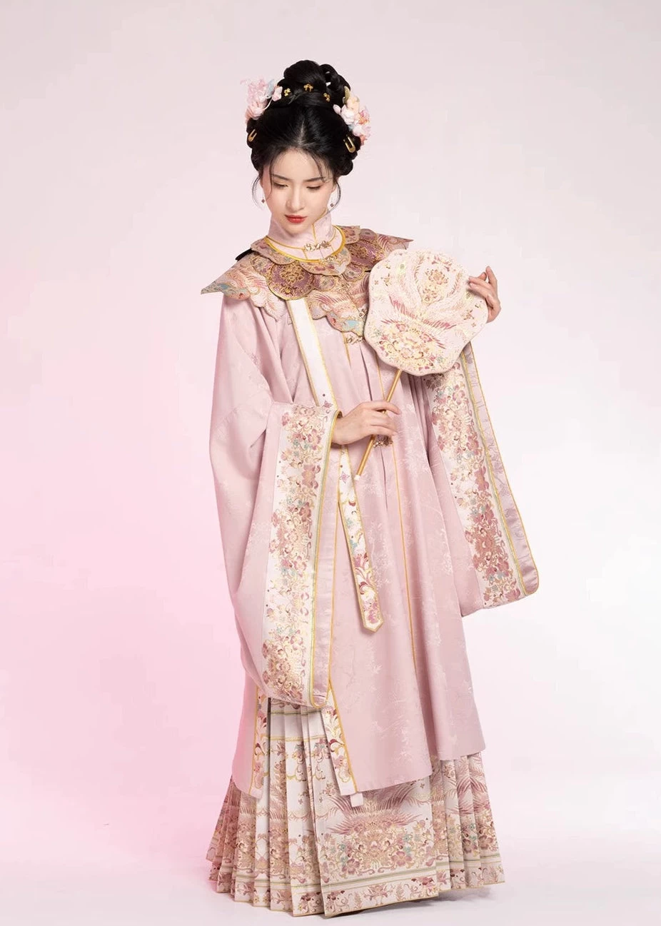 Women's Modern Hanfu Silk-Blend Graduation Set Pink Jade | HANFUBAO