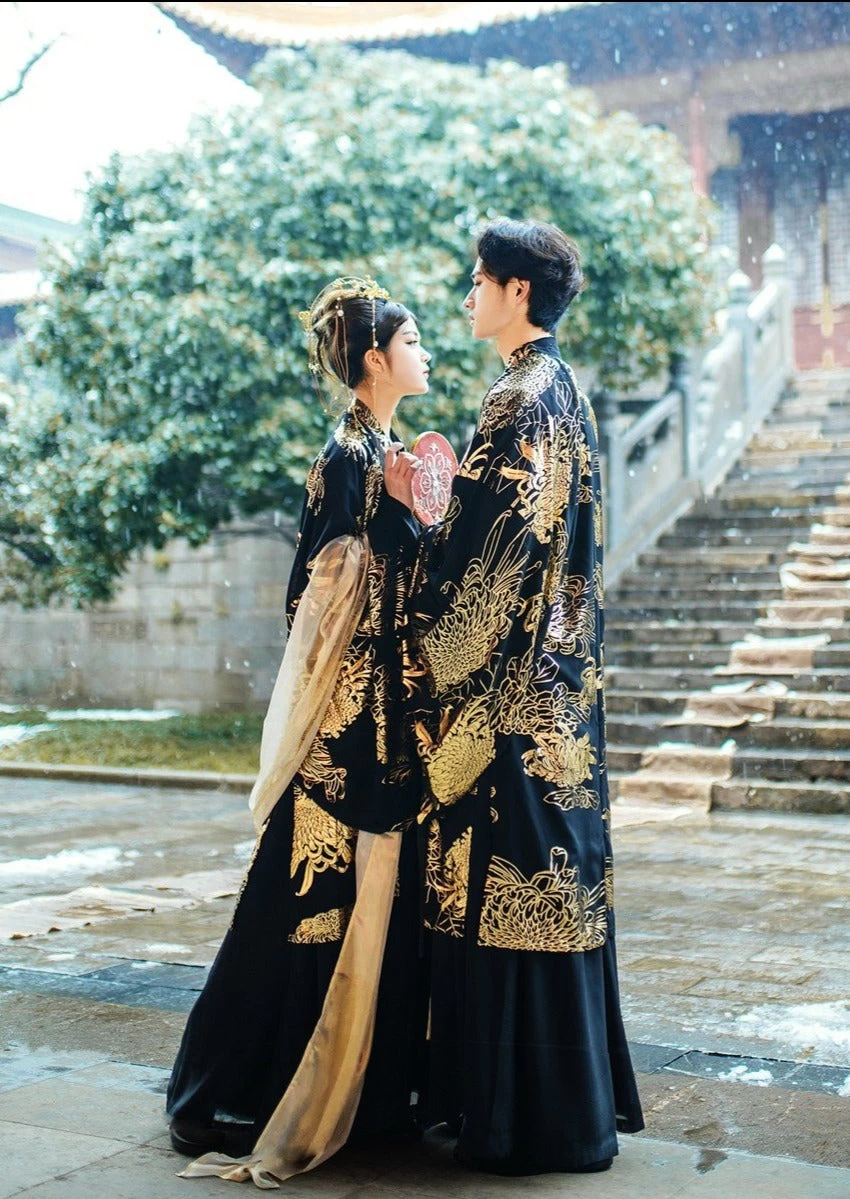 Men Modern Hanfu Couple Set Black Gold Daisy  Daily Wear | HANFUBAO