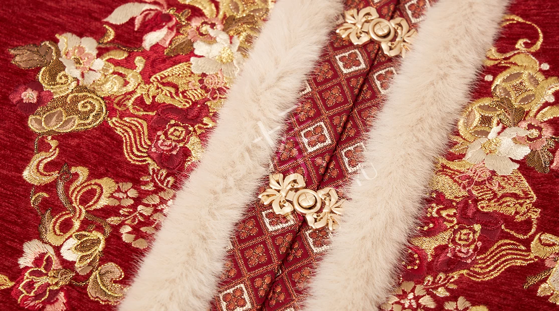 Women 3-Piece Crimson New Year Embroidered  Hanfu Set | HANFUBAO