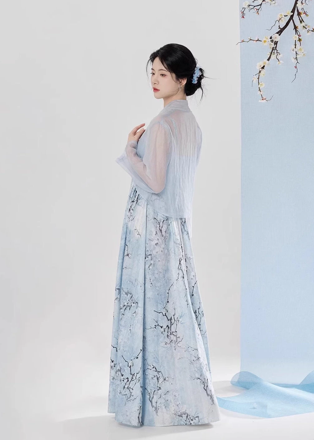 Women Modern Daily Hanfu 2-Piece Dress Set Broken Branch Print | HANFUBAO