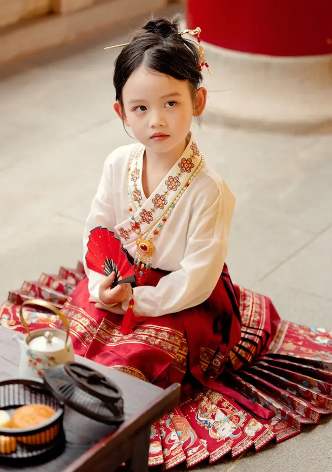 Girls Modern Daily Hanfu Set Rabbit Embroidery Cotton Blend | HANFUBAO