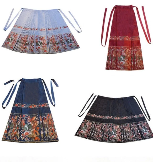 Women Ming Dynasty Ma Mian Hanfu Skirt Half Cosmo Embroidered Daily Wear | HANFUBAO