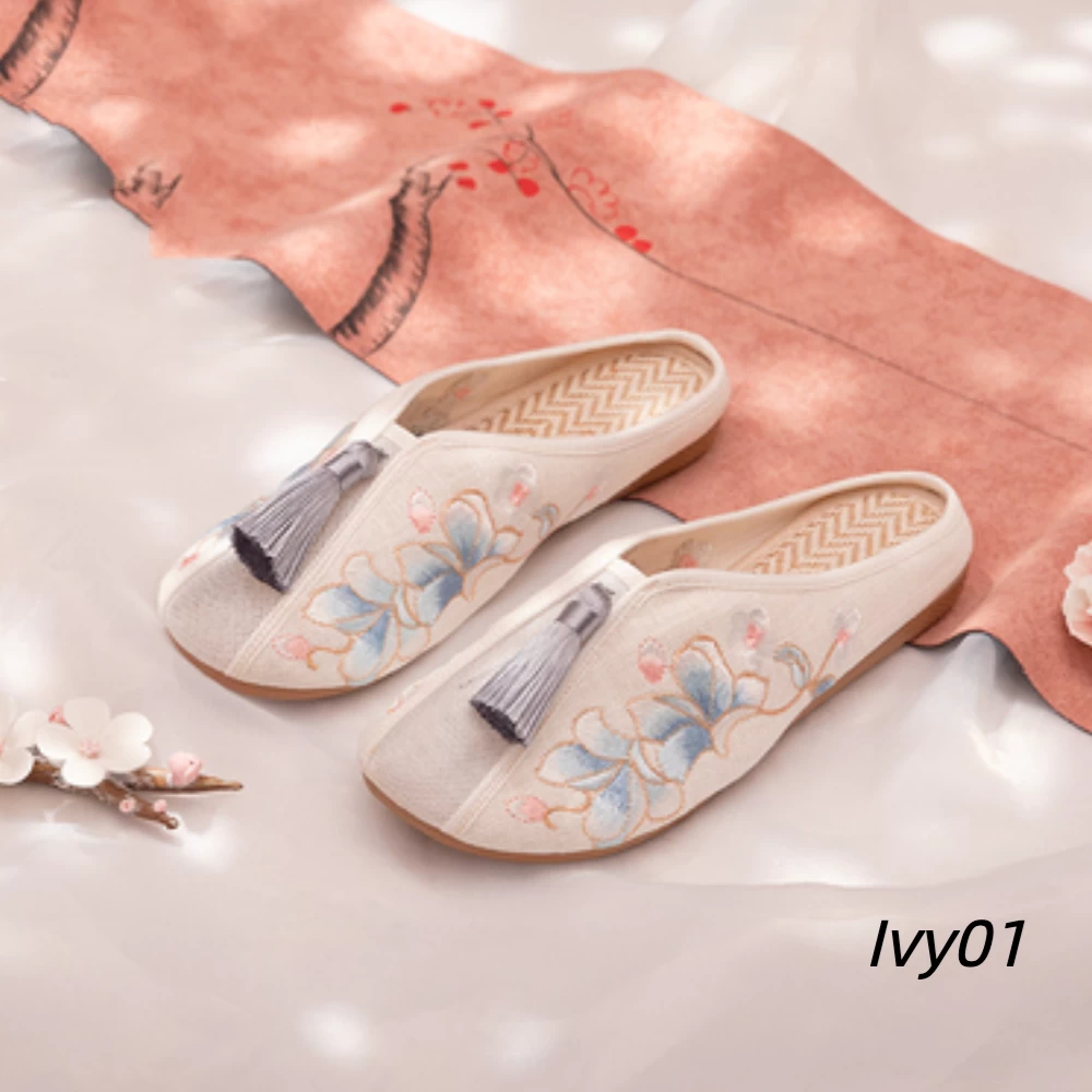 Women’s Hanfu Floral Embroidered Canvas Mule Shoes 7 Colors EU35-40 | HANFUBAO