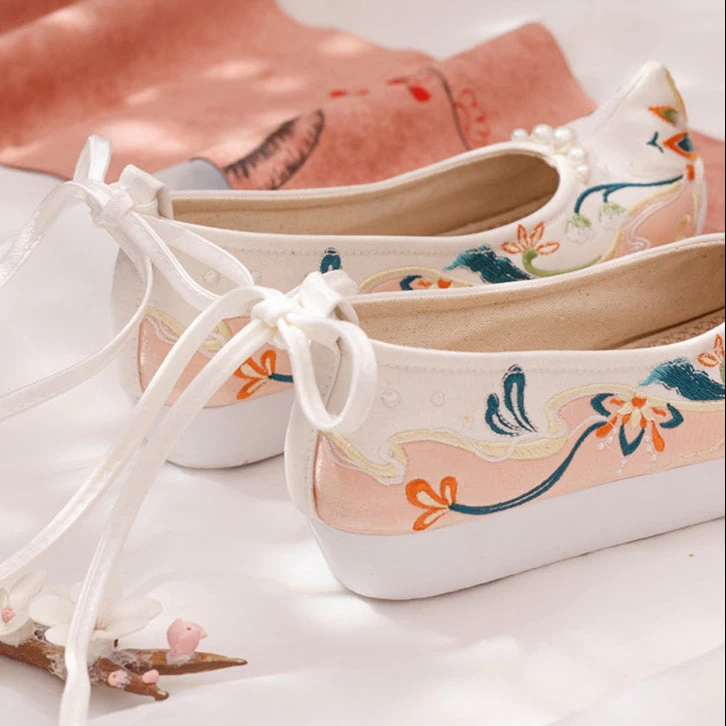 Women's Canvas Winter Shoes Floral Embroidery | HANFUBAO