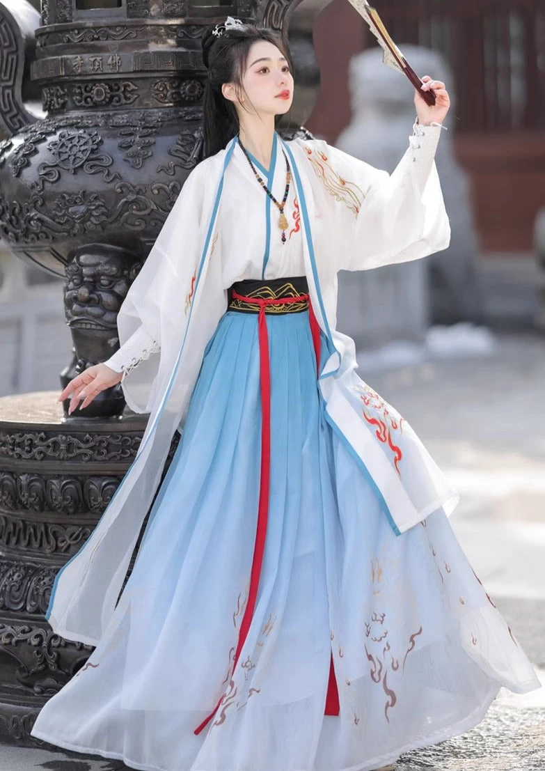 Unisex 5-Piece Song Dynasty Hanfu Set Flame Embroidery| HANFUBAO