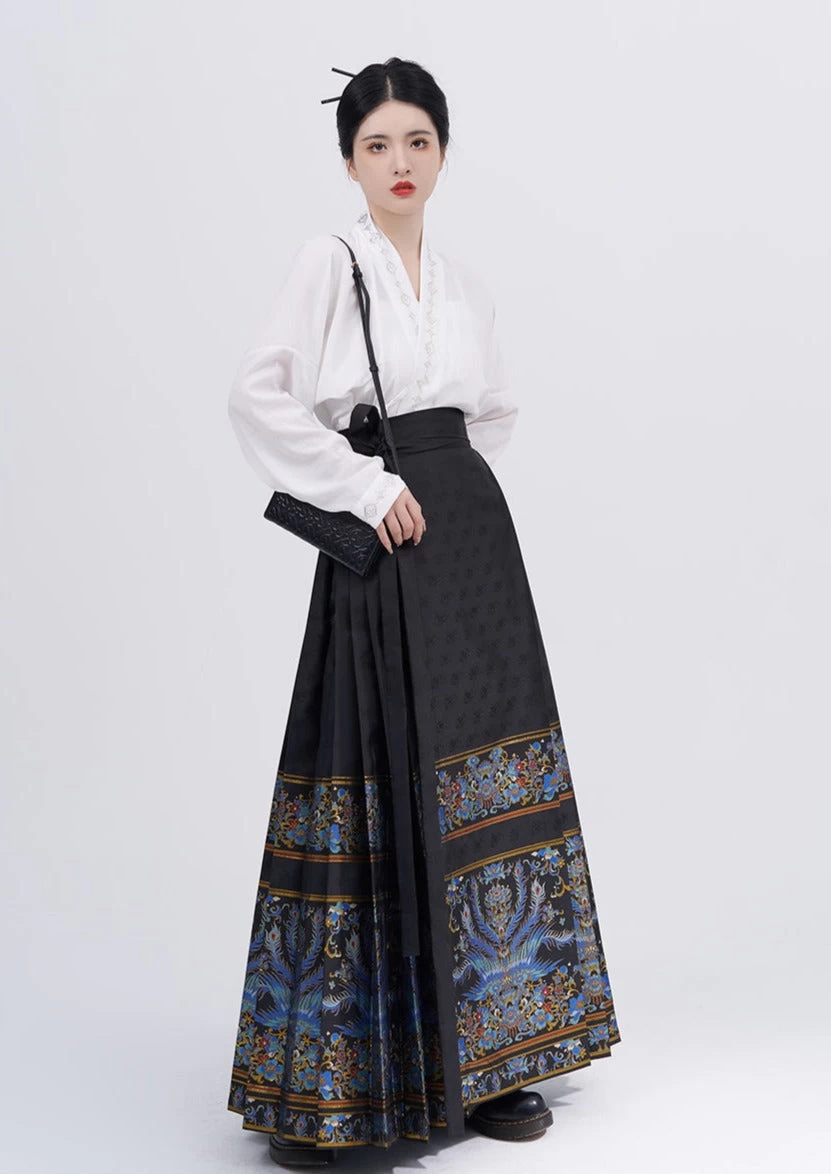 Women Modern Hanfu Wrap Blouse White Daily Wear Lightweight Fabric | HANFUBAO