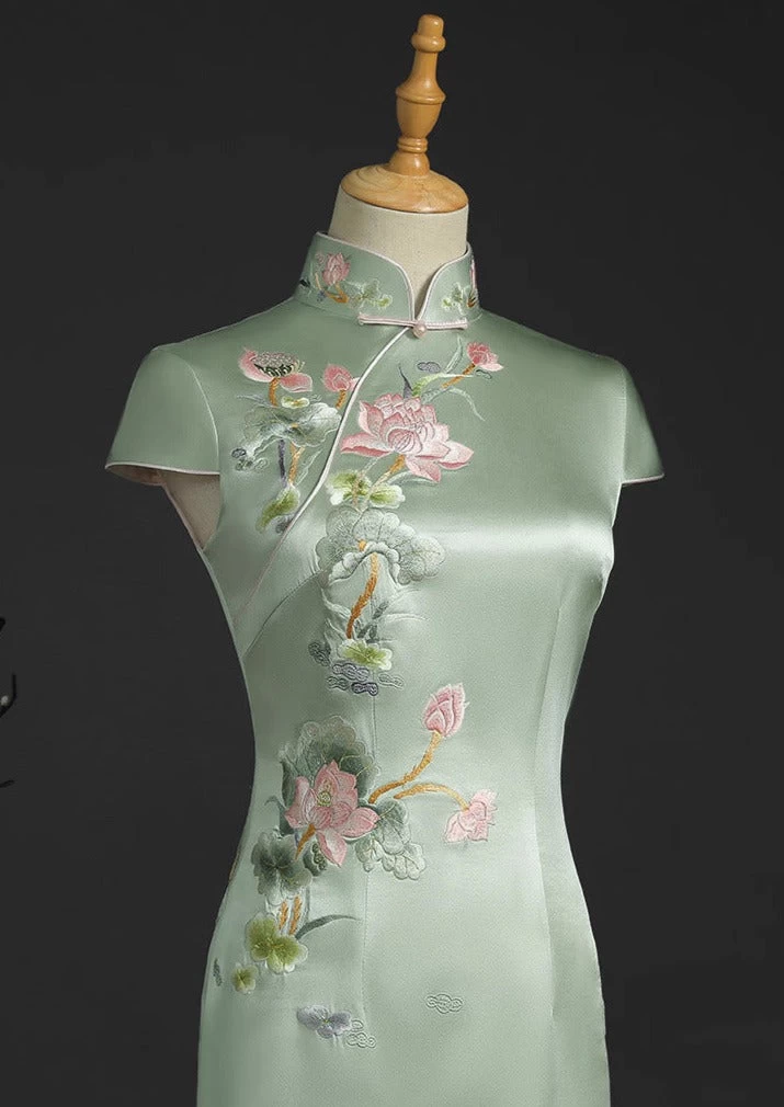 Women Silk Green Lotus Custom Made Qipao Cheongsam for Formal Events | HANFUBAO