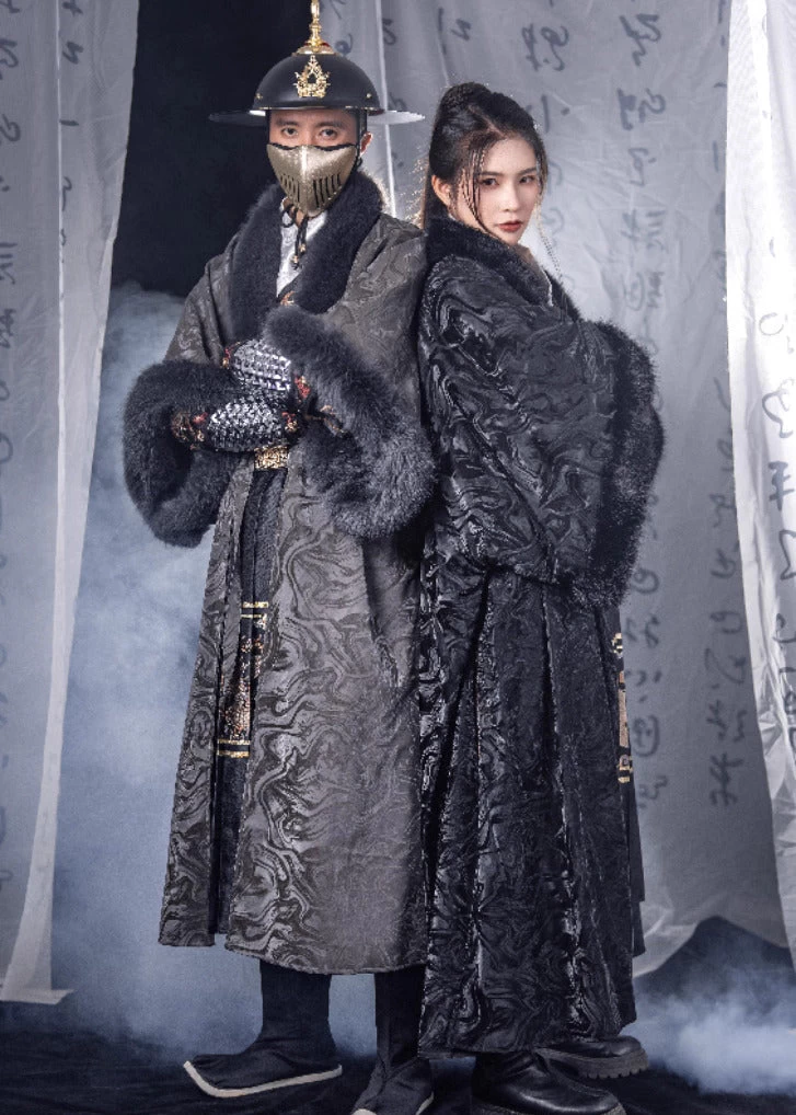 Unisex Daily Hanfu Flying Fish Embroidered Cloak Outerwear | HANFUBAO