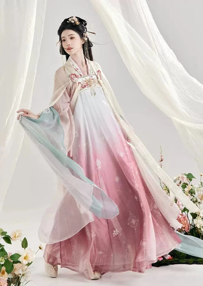 Women Modern Yarn Hanfu Set Sweet Peach Floral Embroidery Plus Size | HANFUBAO