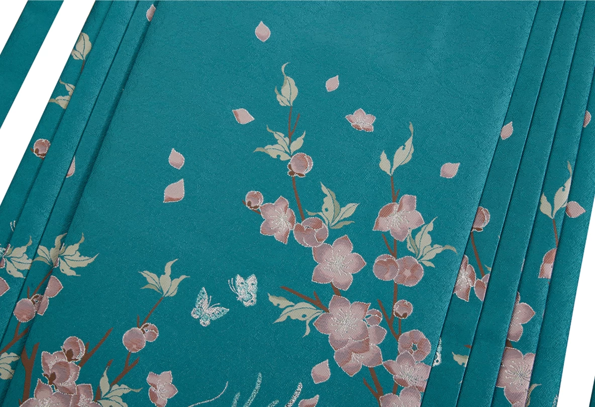 Women Modern Hanfu 3-Piece Chiffon Set Snow White Embroidery | HANFUBAO