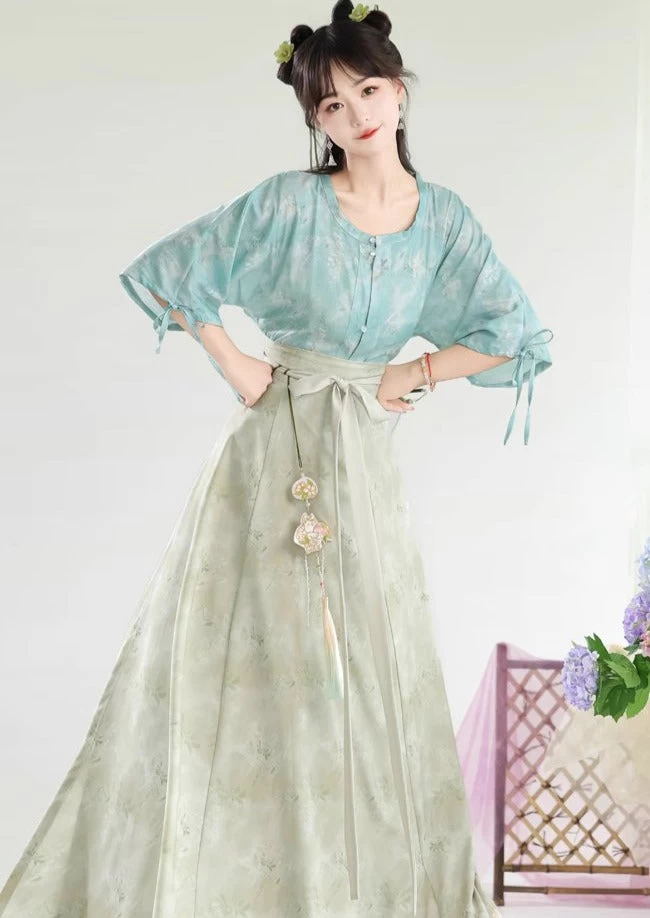 Women Floral Daily Hanfu 2-Piece Top & Skirt Set Artificial Silk| HANFUBAO