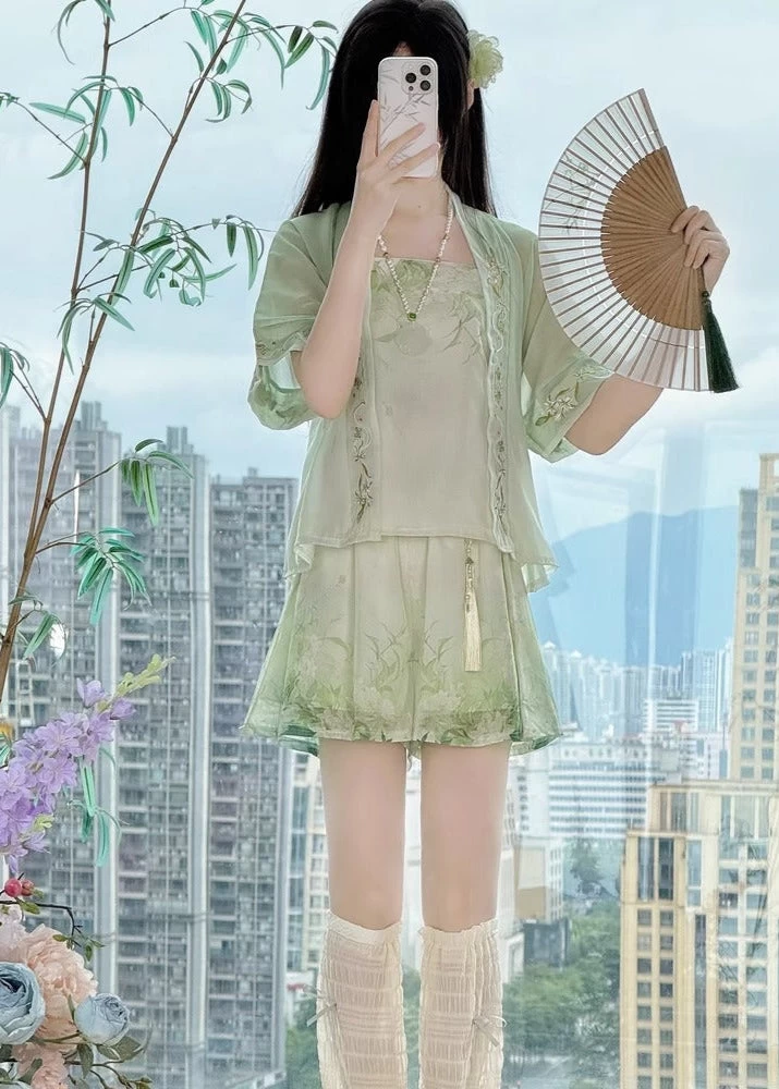 Women’s  Modern Daily Hanfu 3-Piece Set White | HANFUBAO