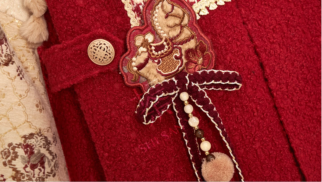 Women’s 4-Piece Daily Hanfu Set Crimson Steed Embroidered Plus Size | HANFUBAO