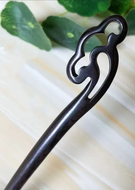 Personalized Sandalwood Hairpin Cloud Pattern for Hanfu Daily Wear | HANFUBAO