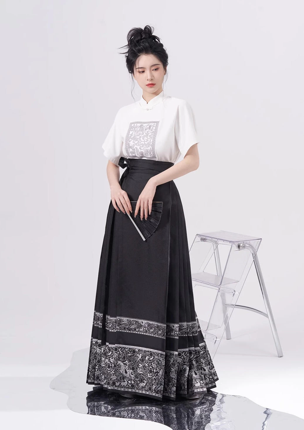 Women’s Modern Summer Hanfu Set Horse Cloud Feather Print| HANFUBAO