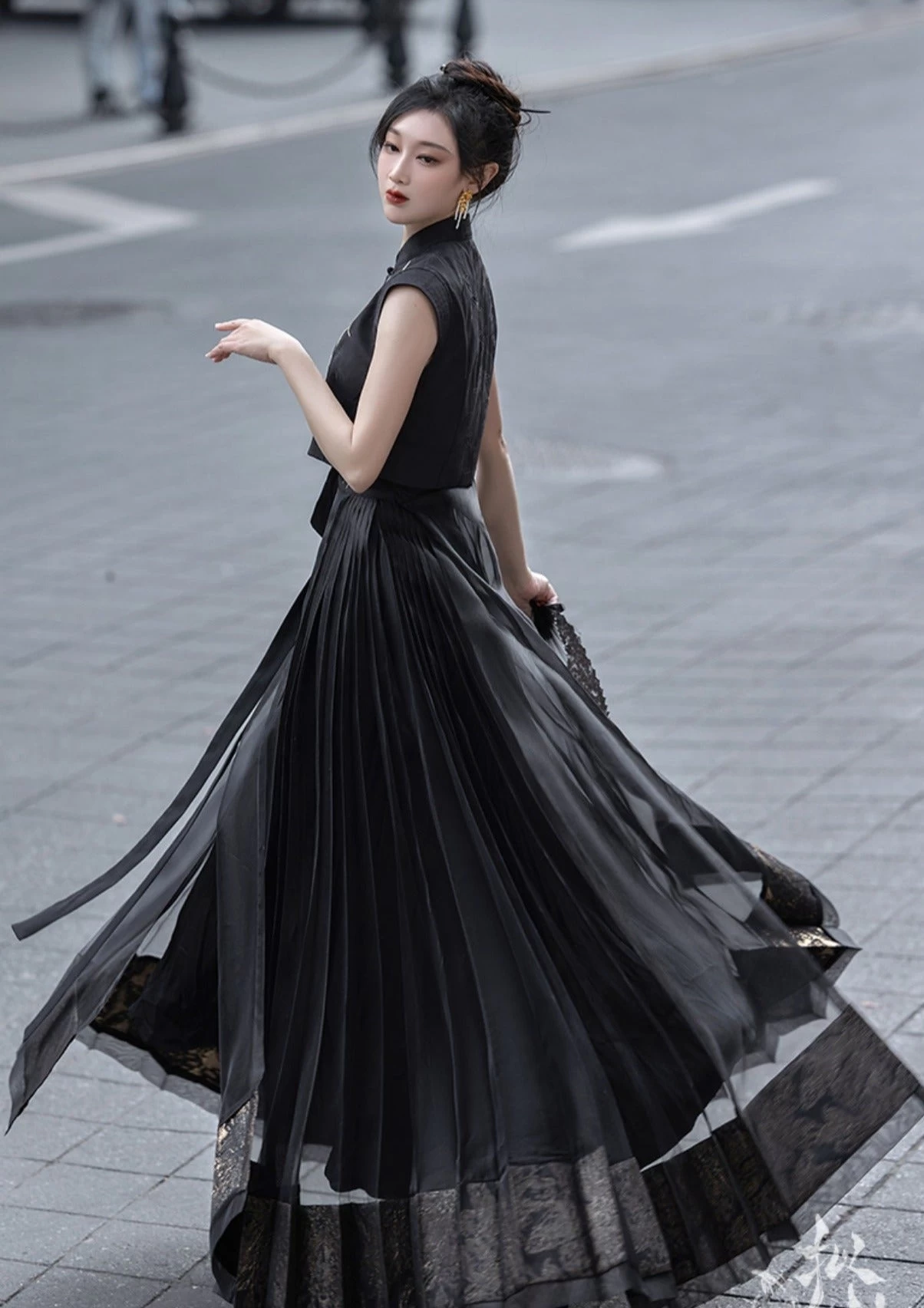 Women Modern Hanfu Top Bamboo Pattern | HANFUBAO  Lab Silk Daily Wear