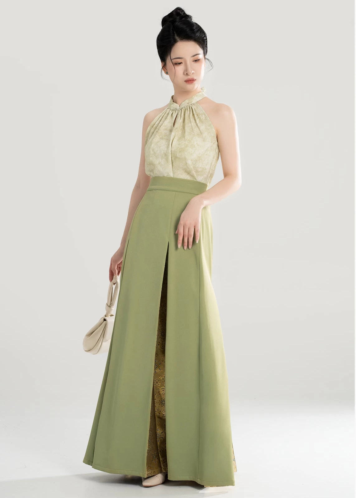 Women Modern Hanfu Cotton Blend 2-Piece Set Jade Floral | HANFUBAO