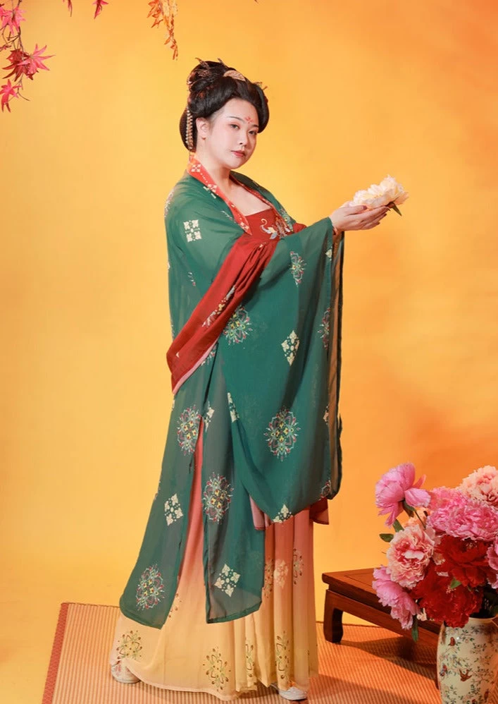 Women Chiffon Modern Plus Size Hanfu Set Green/Red Floral | HANFUBAO