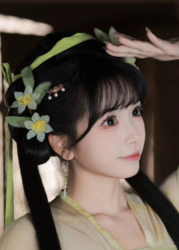 Women Yarn Floral Hanfu Hair Clips, Daffodil 2-Piece Set | HANFUBAO