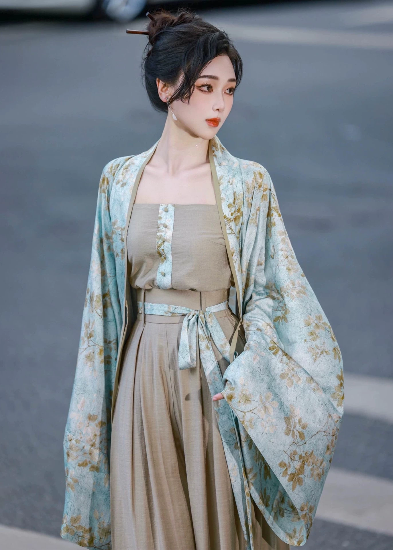 Women’s Daily Hanfu 3-Piece Pants Set Floral Cyan Linen-Rayon Blend | HANFUBAO