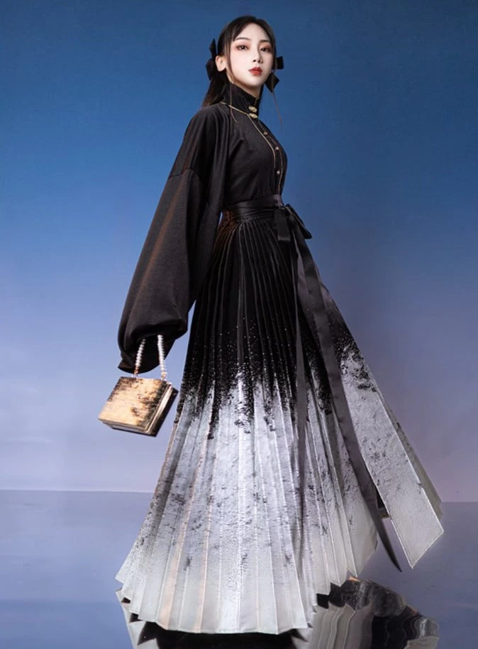 Women Modern Hanfu Ma Mian Skirt Gold/Silver | HANFUBAO  Daily Wear