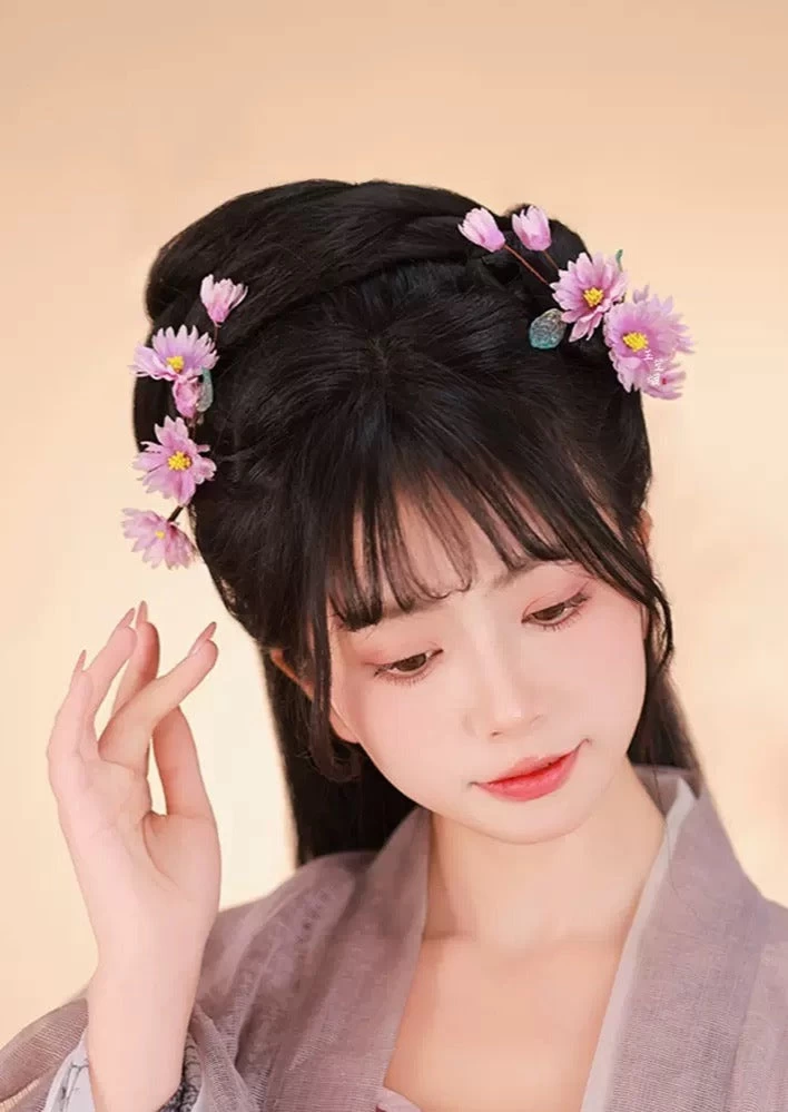 Women Daisy Flower Hair Clips Pair, Purple Yarn Hanfu Accessory | HANFUBAO