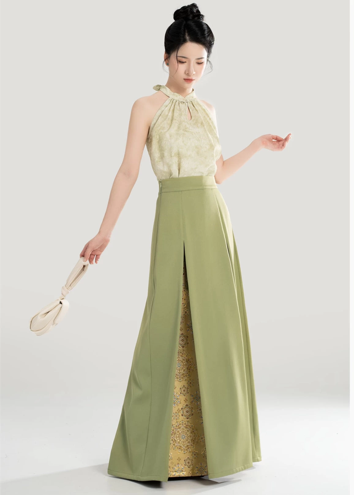 Women Modern Hanfu Cotton Blend 2-Piece Set Jade Floral | HANFUBAO