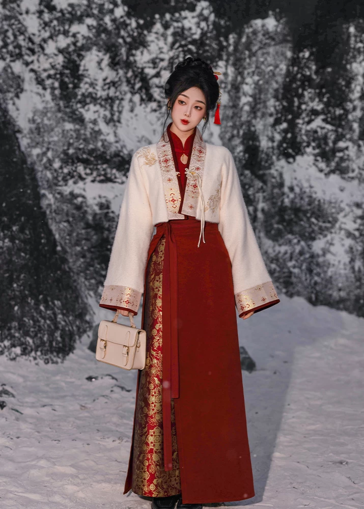 Women  Modern Hanfu 3-Piece Mamian Dress Set Red Embroidered | HANFUBAO