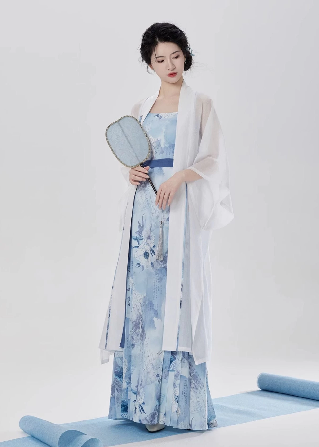 Women Modern Hanfu Chiffon 3-Piece Set Sunlit Frost | HANFUBAO
