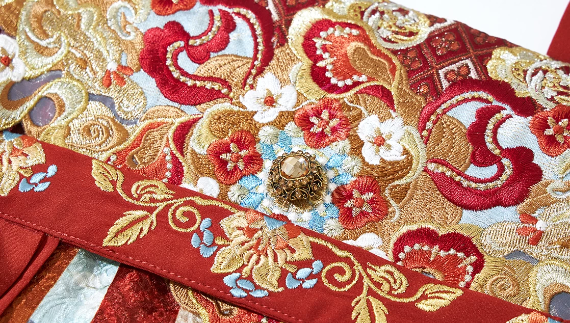 Women 4-Piece 2026 New Year Golden Horse Embroidered Hanfu Set| HANFUBAO