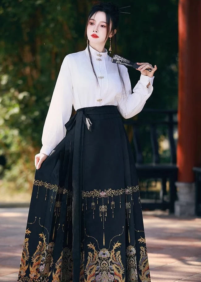 Women Plus Size Modern Hanfu Ma Mian Skirt Set, Phoenix Embroidery | HANFUBAO