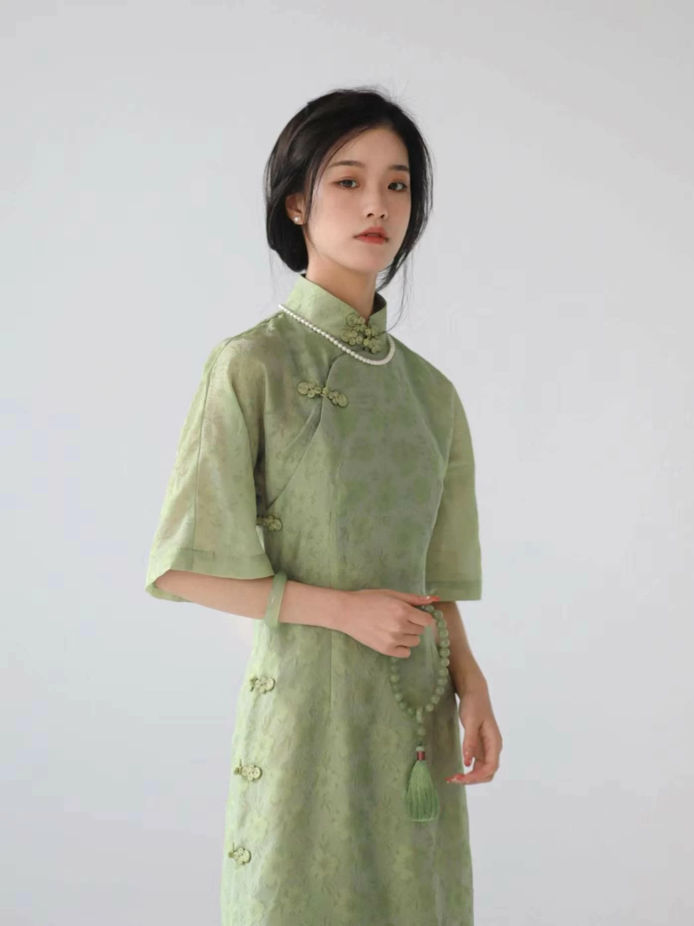 Women's Vintage Green Mandarin Collar Qipao Dress, Polyester-Rayon | HANFUBAO