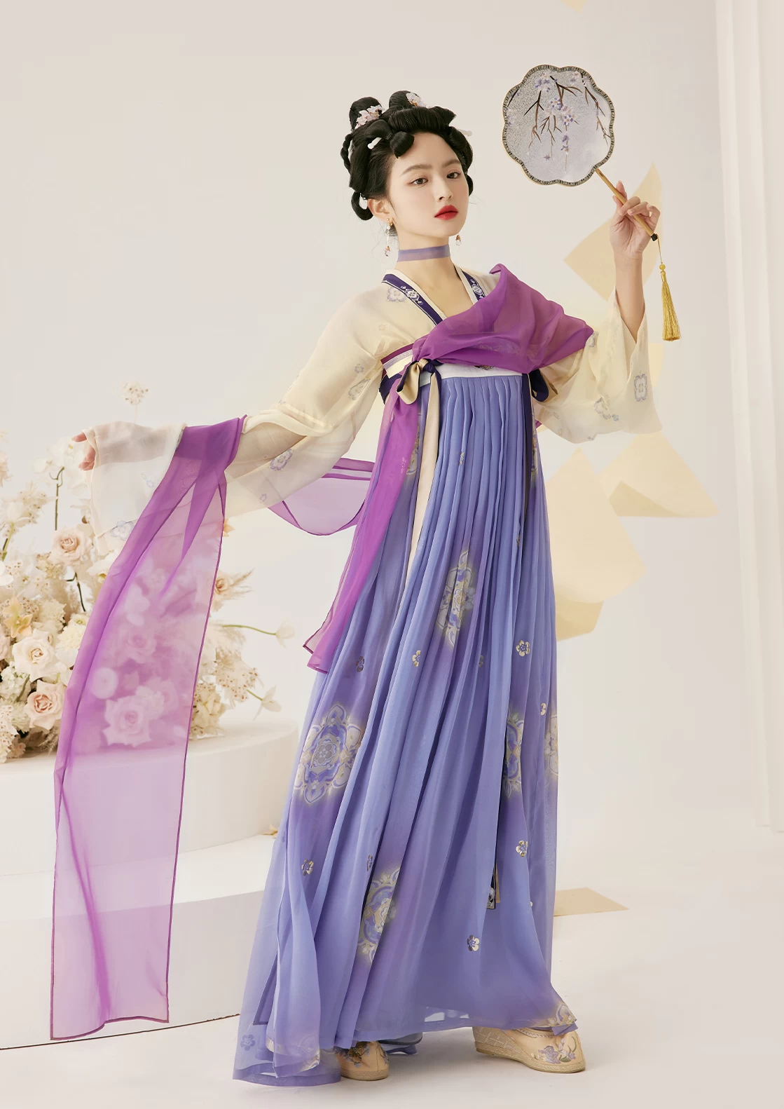Women Modern Hanfu 100% Silk Set Violet Floral Embroidered | HANFUBAO