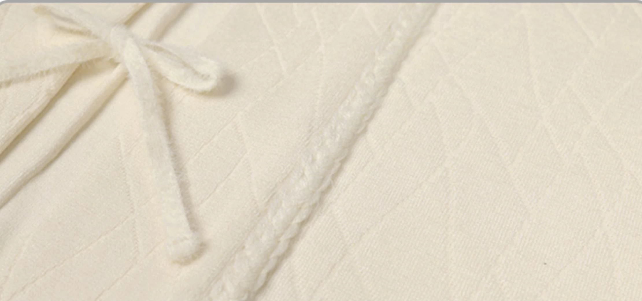 Women Modern Fleece Hanfu 3-Piece Set Plum Blossom Print | HANFUBAO