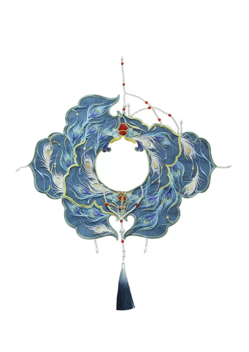 Women Modern Hanfu Embroidered Peacock Feather Cloud Collar | HANFUBAO