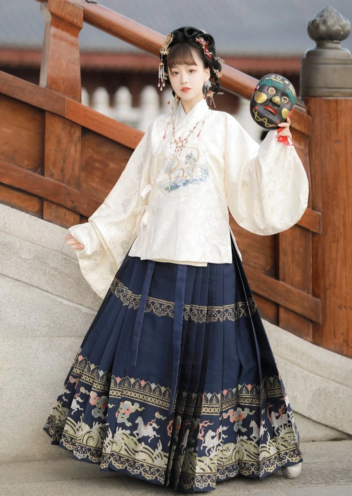 Women Modern Hanfu Cotton Blend Set, Ma Mian Skirt Floral | HANFUBAO