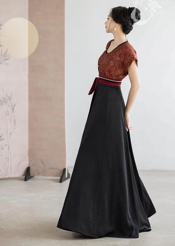 Women’s Daily Hanfu 2-Piece Top & Skirt Set Floral Shade| HANFUBAO