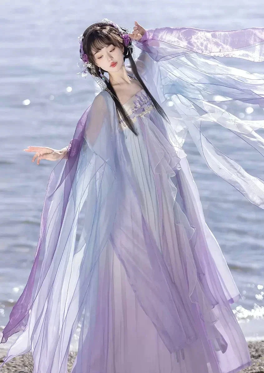 Women Modern Hanfu Silk Blend, Floral Embroidery 3-Piece Set | HANFUBAO