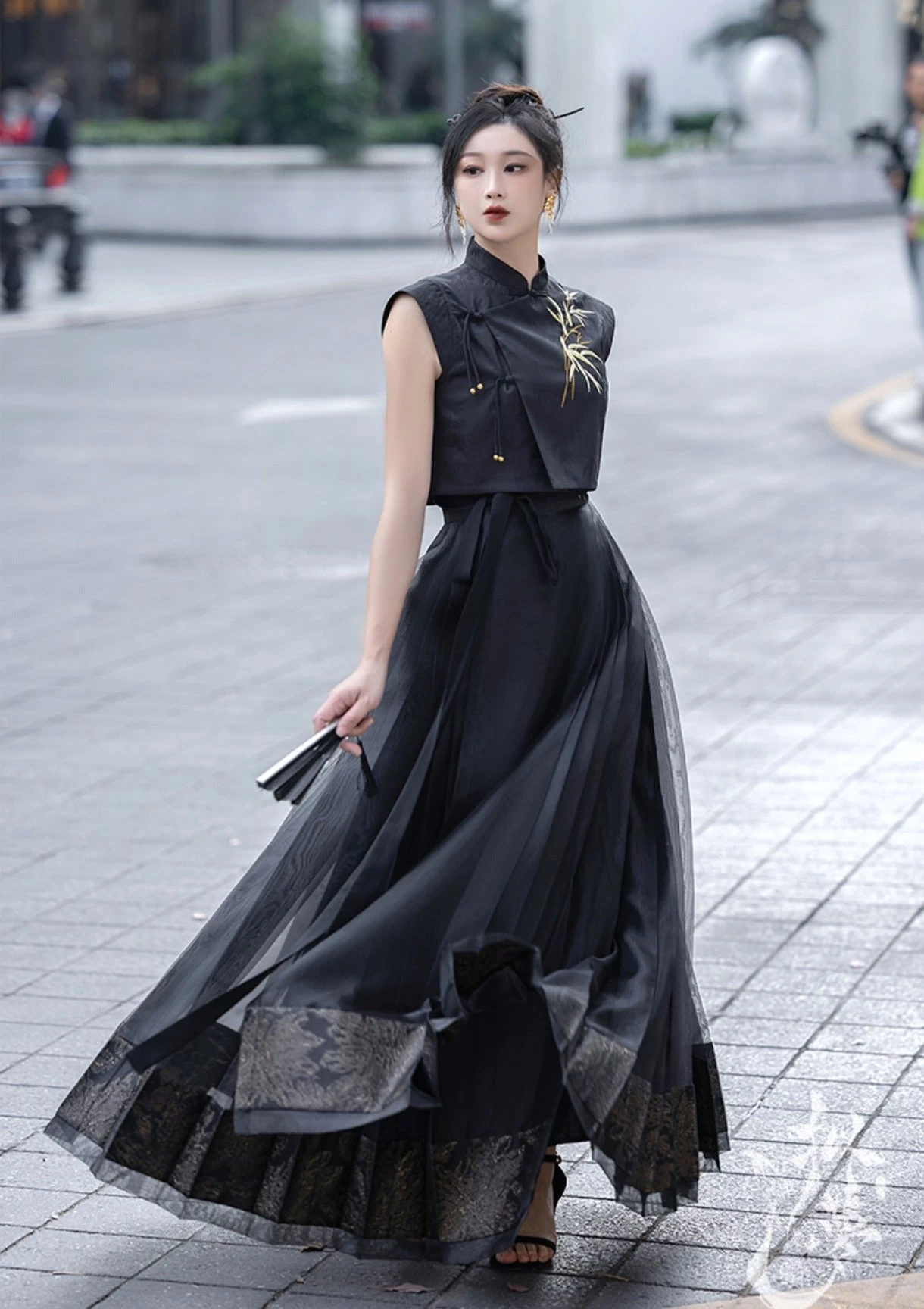 Women Modern Hanfu Top Bamboo Pattern | HANFUBAO  Lab Silk Daily Wear