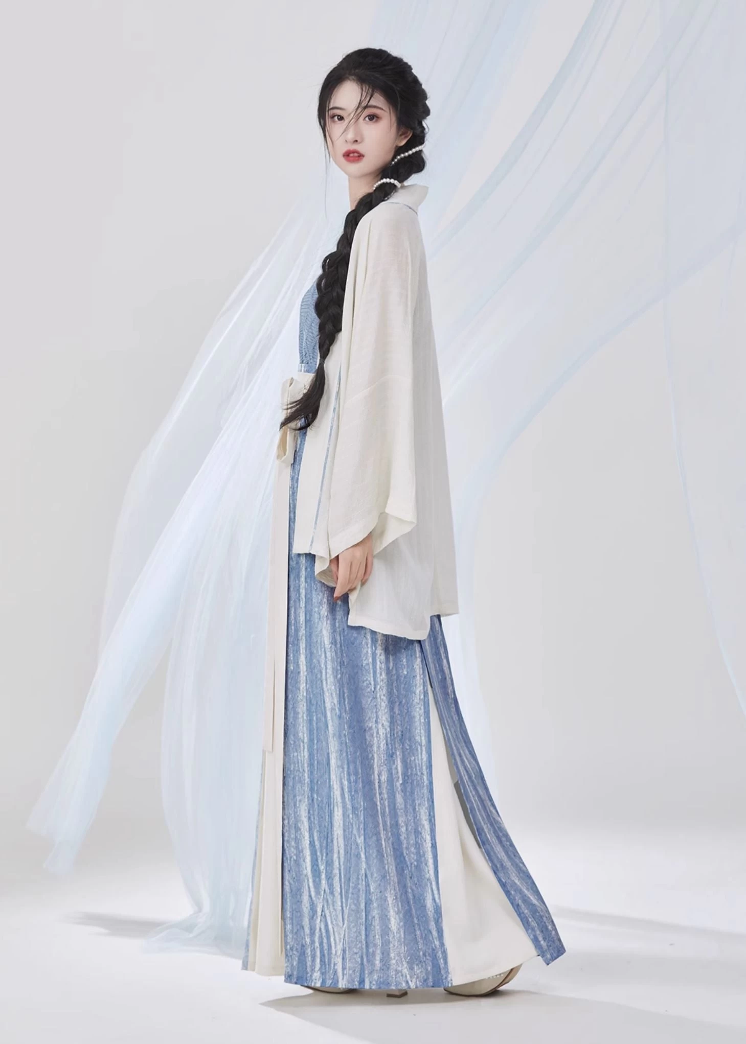 Women Modern Chiffon Hanfu 3-Piece Set Sea Breeze Blue | HANFUBAO