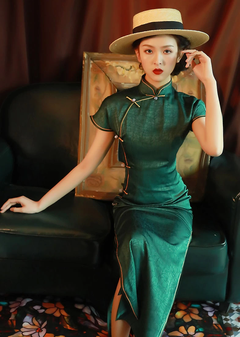 Women Daily Hanfu Jasper Green Qipao Dress High Slit Gambiered Gauze| HANFUBAO