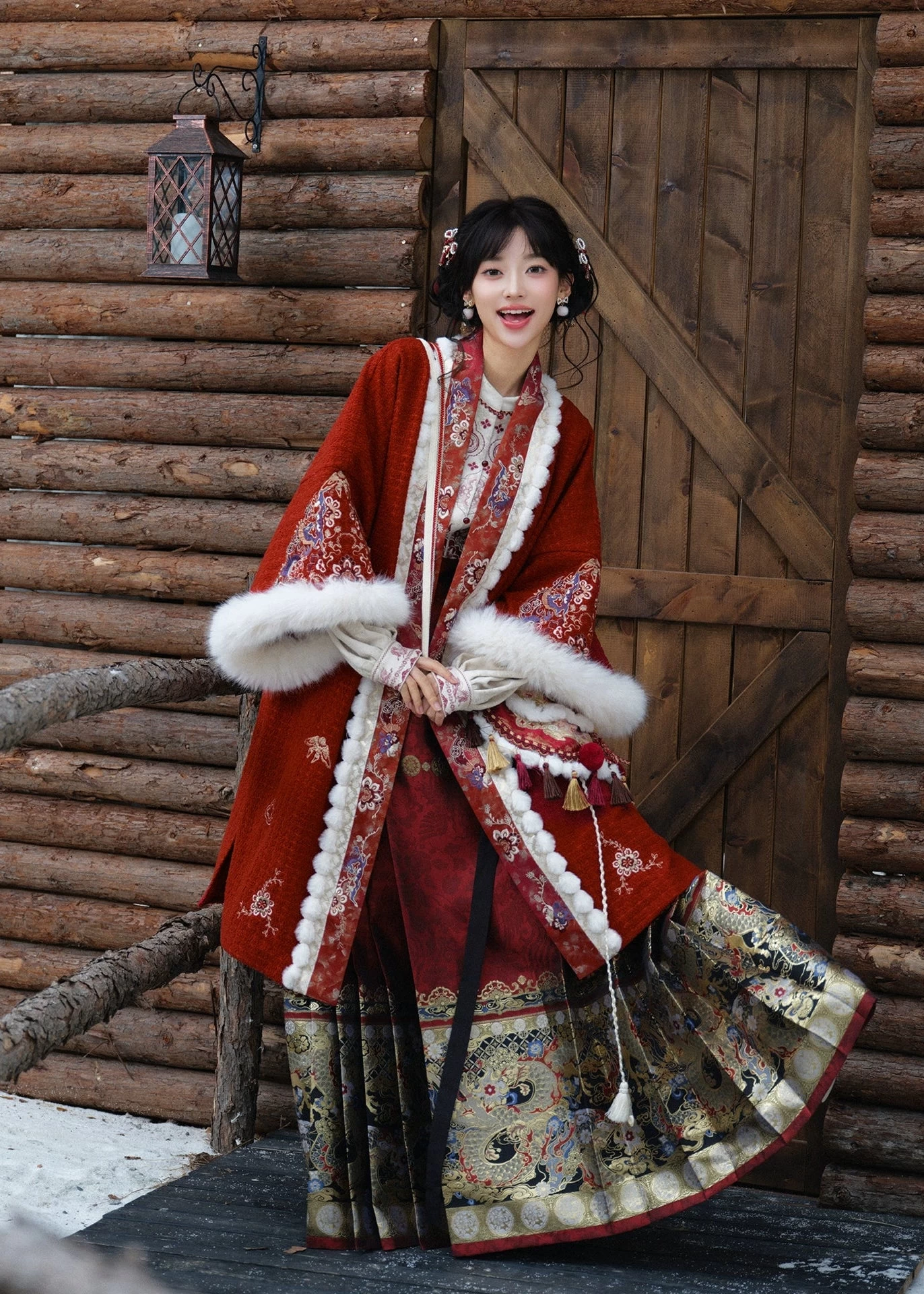 Women 3-Piece Dancing Flame New Year Hanfu Set Red Embroidered Plus Size | HANFUBAO