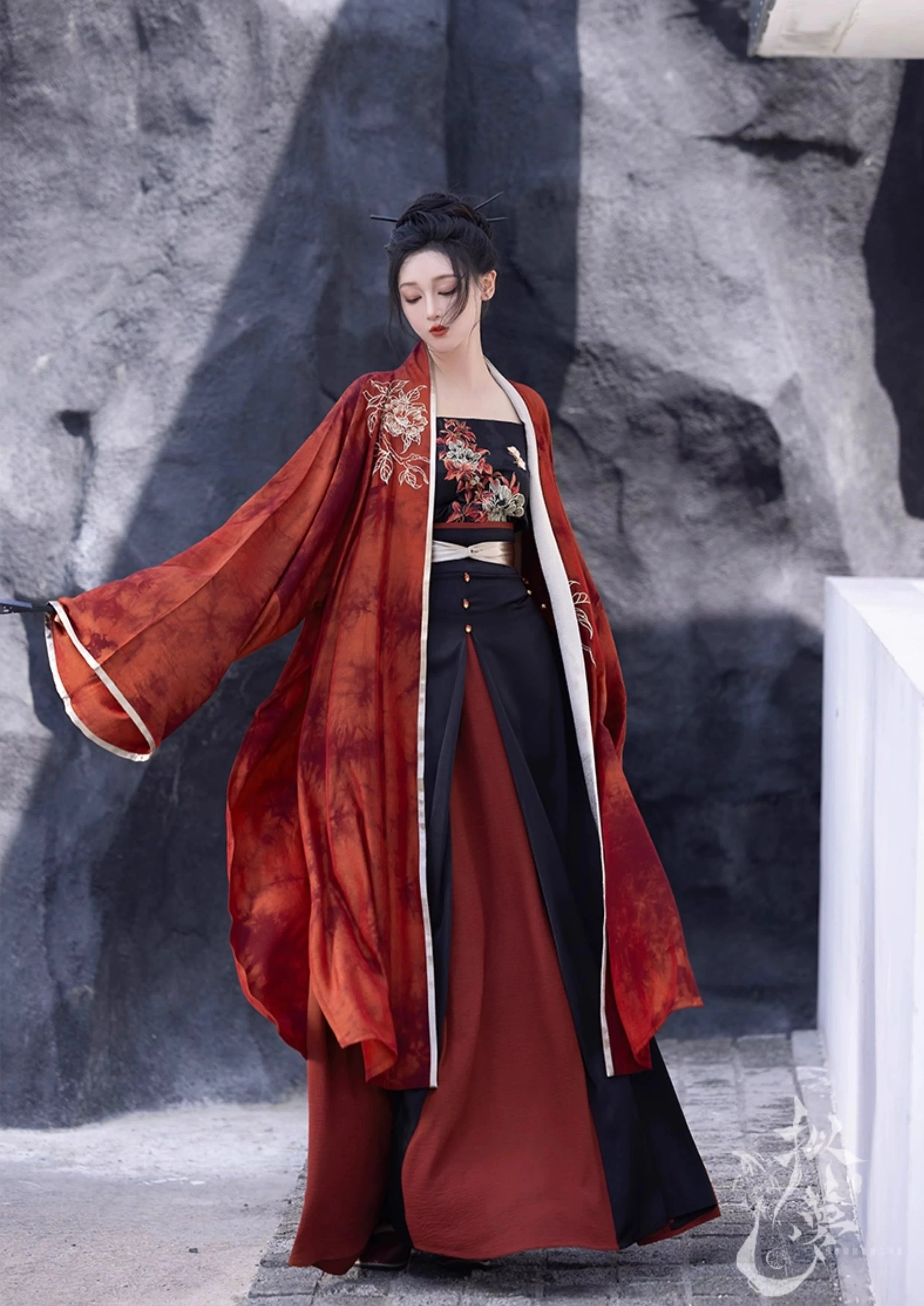 Women Modern Daily Hanfu 3-Piece Set Lab Cotton Blend | HANFUBAO