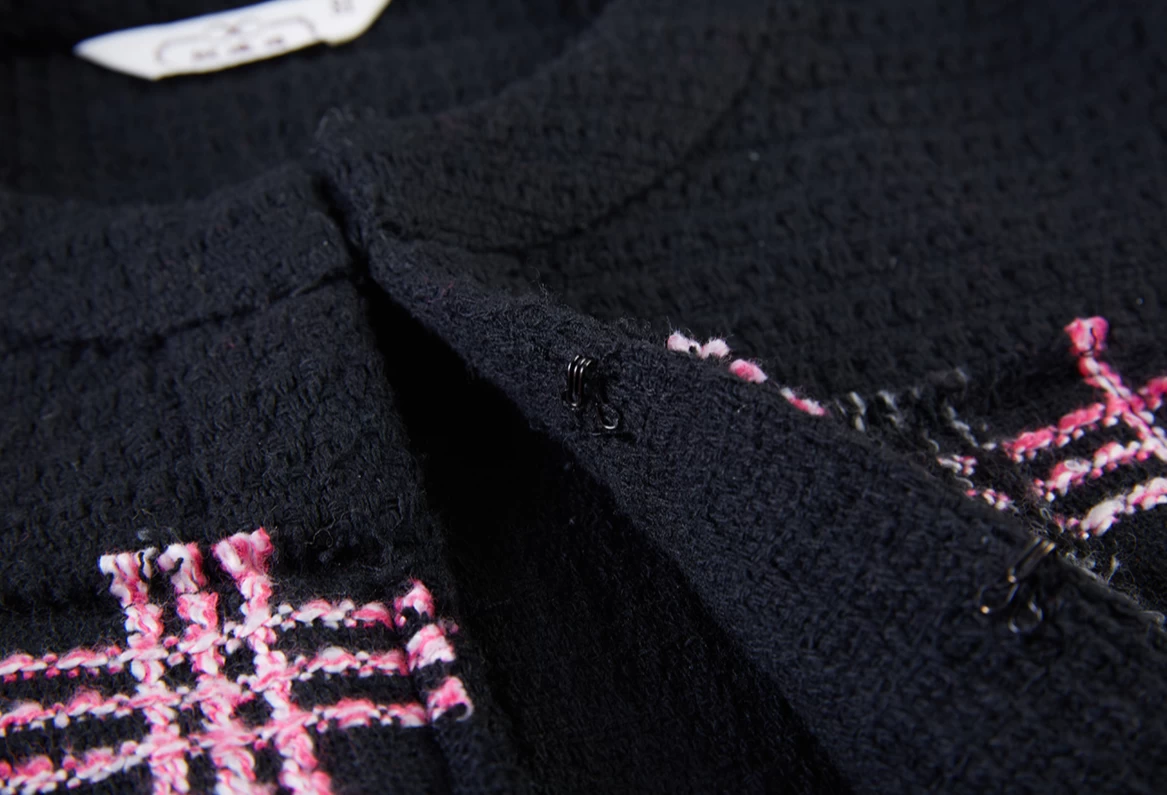 Women Modern Hanfu Neon 3-Piece Ma Mian Skirt Set | HANFUBAO